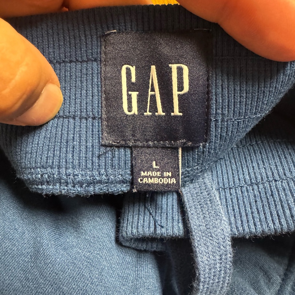 GAP Men's Deep Blue Sweatpants - Picture 2 of 3